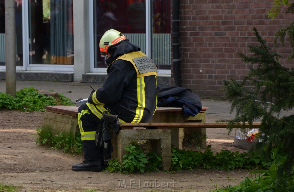 Geruch in Schule Koeln Brueck Helene Weber Platz P75.JPG - Miklos Laubert